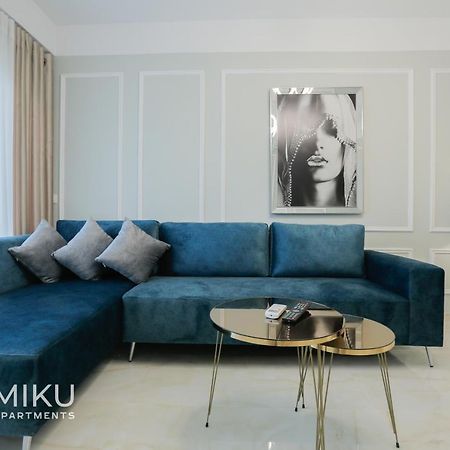 Miku Apartment - Vibrant 1Bd Apartment At Olympic Residence Тирана Екстер'єр фото