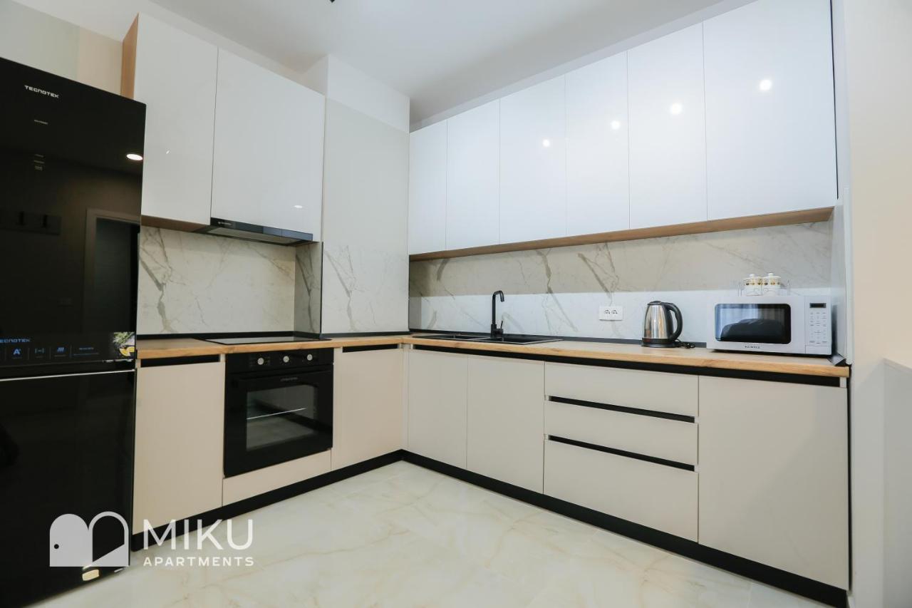Miku Apartment - Vibrant 1Bd Apartment At Olympic Residence Тирана Екстер'єр фото