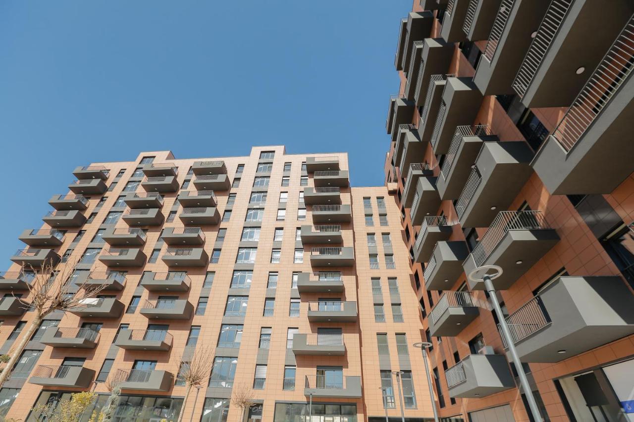 Miku Apartment - Vibrant 1Bd Apartment At Olympic Residence Тирана Екстер'єр фото